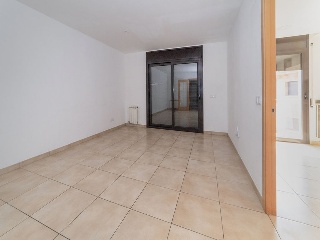 Viviendas y Garajes en C/ Gaudí, Tordera (Barcelona)