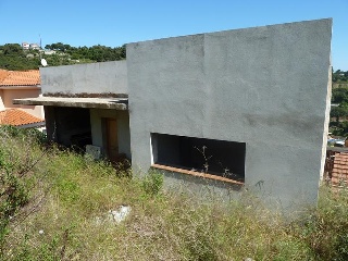 Chalet independiente en construcción detenida en Santa Susanna - Barcelona -