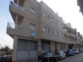 Local en C/ Enric Morera, Cubelles (Barcelona)