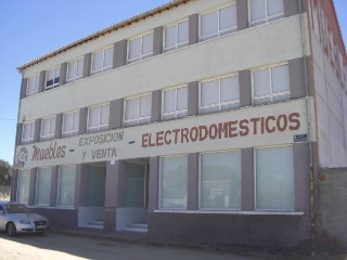 Nave en Cr Candeleda, Navalcán (Toledo)