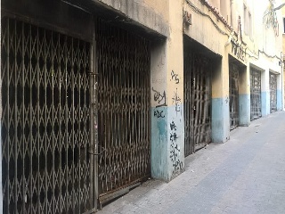Local en C/ Can Llagosta, Badalona (Barcelona)