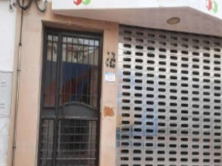 Local en C/ General Alaminos, Lucena (Córdoba)
