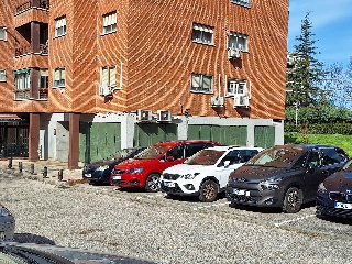 Local en C/ Castrillo de Aza, Madrid