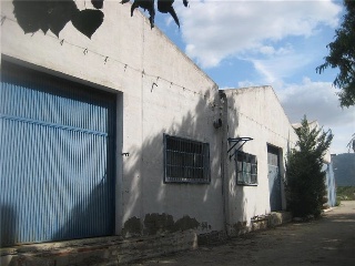 Nave en Pt LLano de Brujas