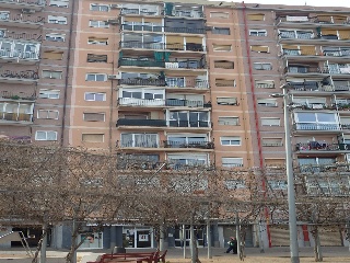 Piso en Av/ Corts Catalanes, Sant Adrià de Besòs (Barcelona)
