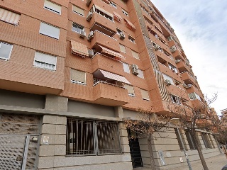 Piso con garaje en Av Pintor Xavier Soler - Alicante -
