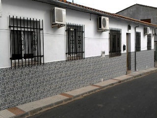 Casa adosada en Morcillo - Cáceres -