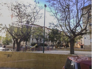 Piso en C/ Arlanzón - Málaga -