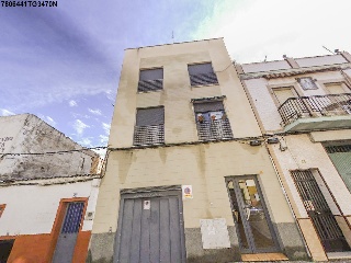 Piso en C/ Aragón, Sevilla