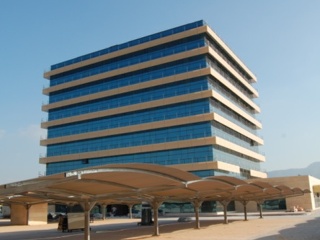 Edificio de oficinas y plazas de garaje en Los Dolores - Murcia -