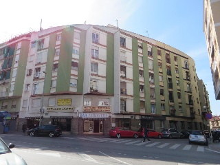 Piso en C/ González - Cerdanyola del Vallès - Barcelona