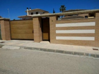 Chalet en C/ Joanot Martorell, Benigánim (Valencia)