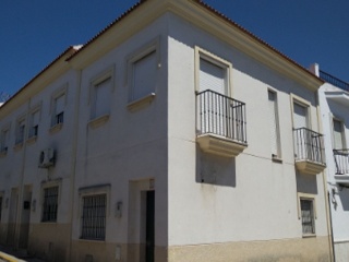 Casa adosada en C/ Averrores esq. C/ Encinilla, Cartaya (Huelva)