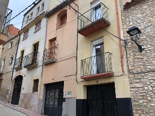Chalet adosado en C/ de la Costa, Constantí (Tarragona)