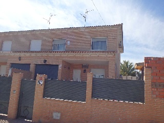 Chalet Adosado en C/ Castillo de Turegano, Escalona (Toledo)