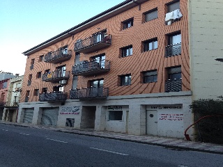 Local comercial en Av Santa Coloma - Anglés - Girona