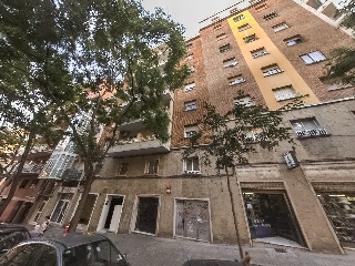 Local en C/ Padilla - Barcelona -