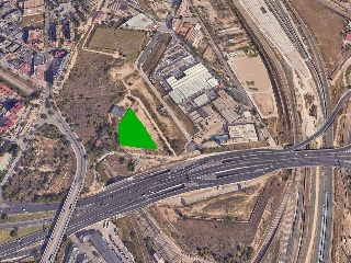 Suelo urbano no consolidado en C/ Athletic y Colindres. Prolongación de la Castellana  - Madrid -