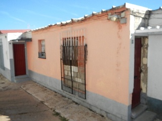 Casa adosada en C/ Ebro, Badajoz