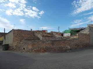 Casa adosada en barrio La Aparecida