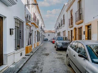 Promoción de viviendas, garajes y trasteros situados en Moguer, Huelva