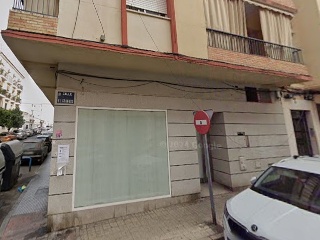 Local en C/ El Granado, Huelva