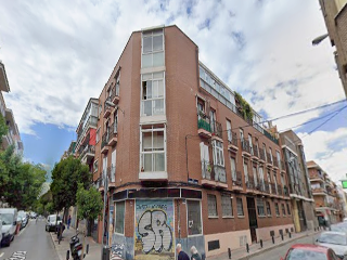 Local en C/ Hermanos del Moral