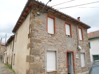 Casa adosada en C/ San Juan