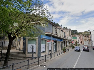 Local comercial en Av Cataluña - La Pobla de Claramunt - Barcelona