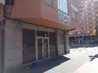 Local comercial en Av Alicante - Lleida -