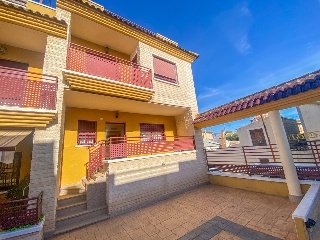 Dúplex en Los Desamparados