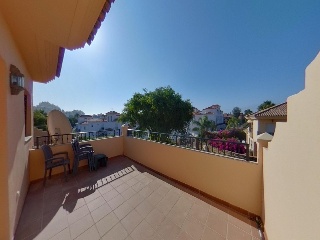 Chalet adosado en C/ Ópalo de Riviera