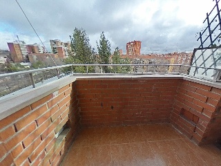 Piso en C/ Besolla, Madrid