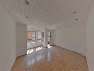 Vivienda en C/ Camilo Dolz