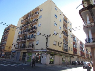 Local comercial en C/ Juan Ramón Jiménez, Quart de Poblet (Valencia)