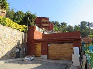 Chalet independiente en Castellbisbal - Barcelona -