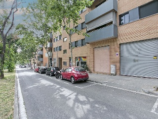 Local en AV Ferrer I Domingo, Rubí (Barcelona)