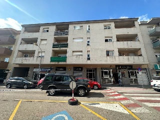 Piso con garaje en C/ Transversal