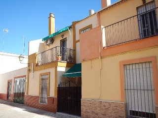 Casa adosada en C/ Cartageneras