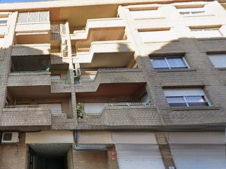 Piso en  Av Generalitat, Tortosa (Tarragona)
