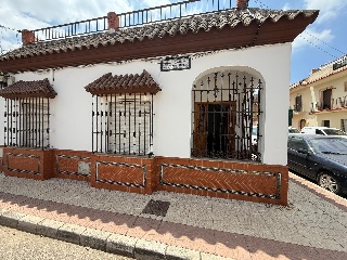 Casa adosada en C/ Tomás Bretón - Los Rosales