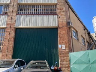 Nave industrial en C/ Joesep María de Sagarra, Barberà del Vallès (Barcelona)