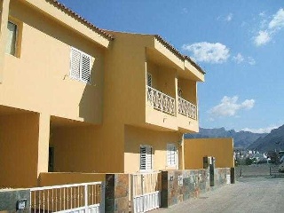 Chalet adosado en C/ Islas Canarias