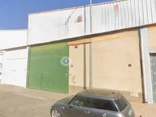 Nave industrial en C/ Sierra Segura, Viator (Almería)