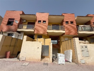 CL JACINTO BENAVENTE