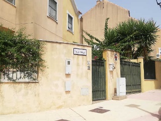 Casa adosada en C/ Tomillo, Espartinas (Sevilla)