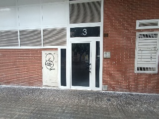 Local en C/ Miquel Guanse