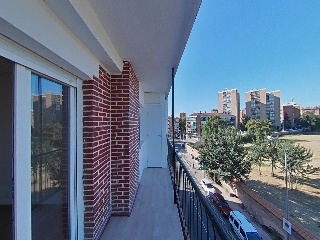 Piso en C/ Clara Campoamor - Madrid -