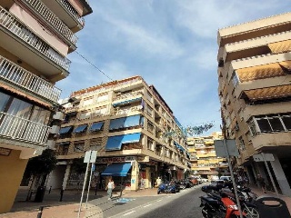 Local en C/ del Pino, Benidorm (Alicante)