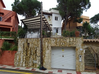 Casa aislada en C/ Puig del Molí